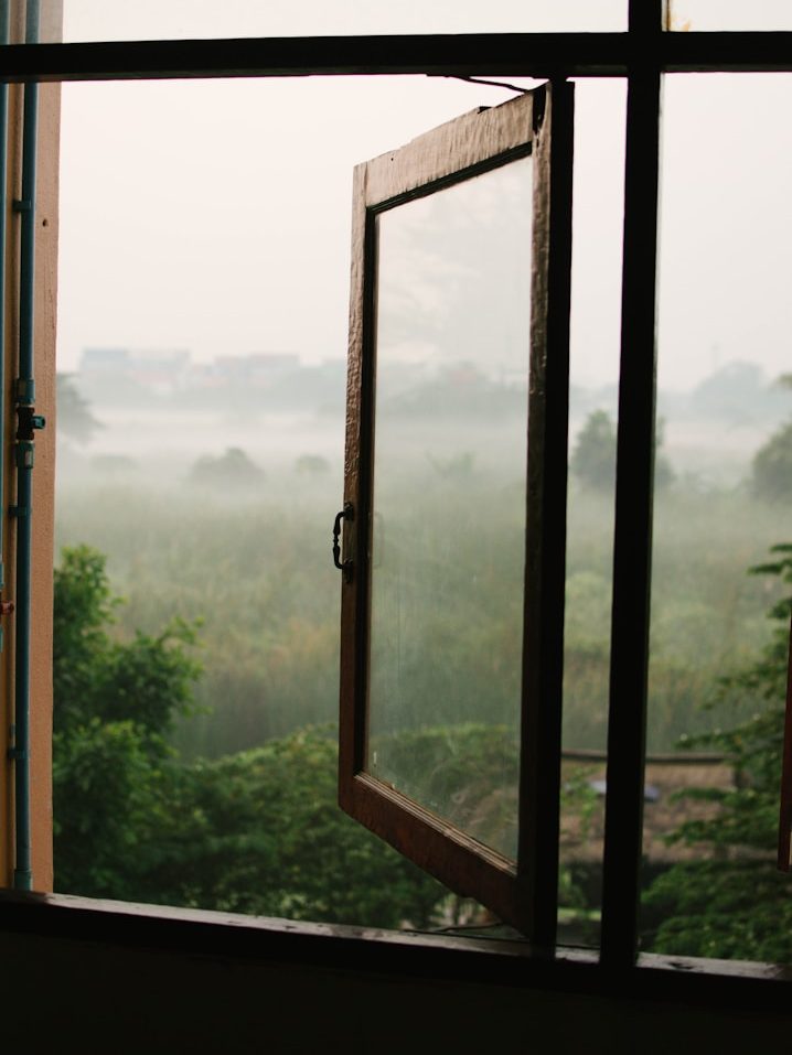 Gera McGuire, LMHC, offering counseling in Enumclaw and Maple Valley.