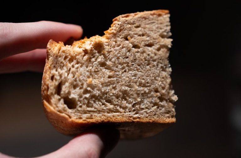 Gera McGuire, LMHC, offering counseling in Enumclaw and Maple Valley.