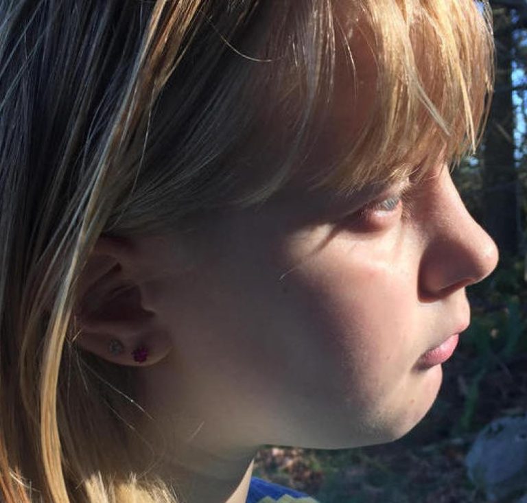 Gera McGuire, LMHC, offering grief counseling in Enumclaw and Maple Valley.